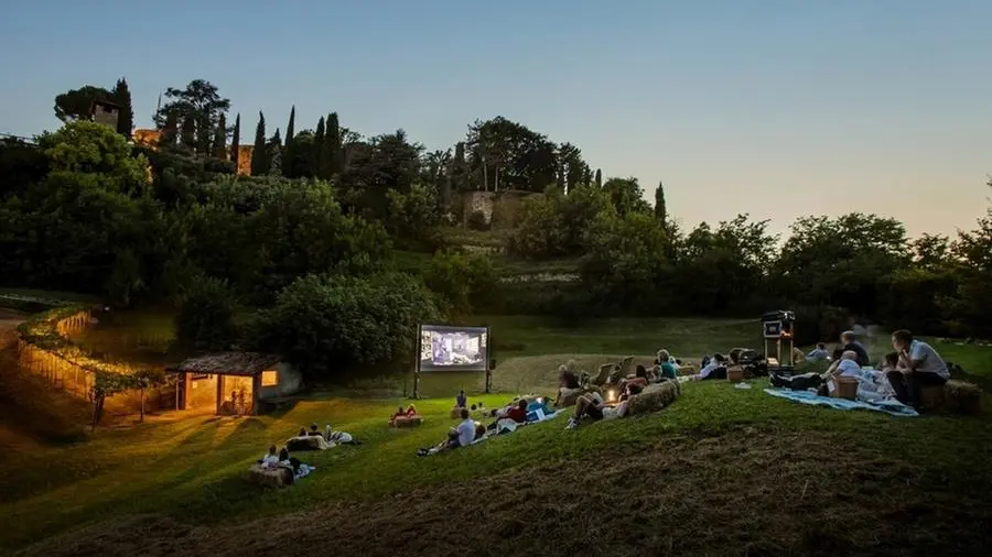 Sere FAI d’Estate: l’Italia si accende al tramonto tra arte, natura e aperitivi