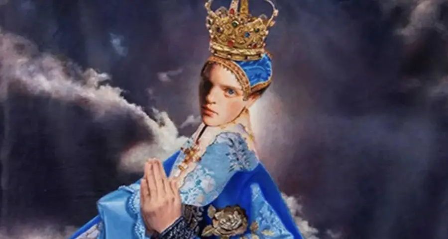 Palio di Siena, è polemica sulla Madonna “androgina”. La diocesi: «Non è una provocazione ma l'artista non ha libertà totale»
