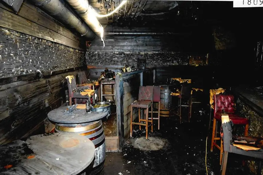 Una foto tratta dagli atti dell\\'inchiesta sul bar Constellation di Crans Montana. , ANSA