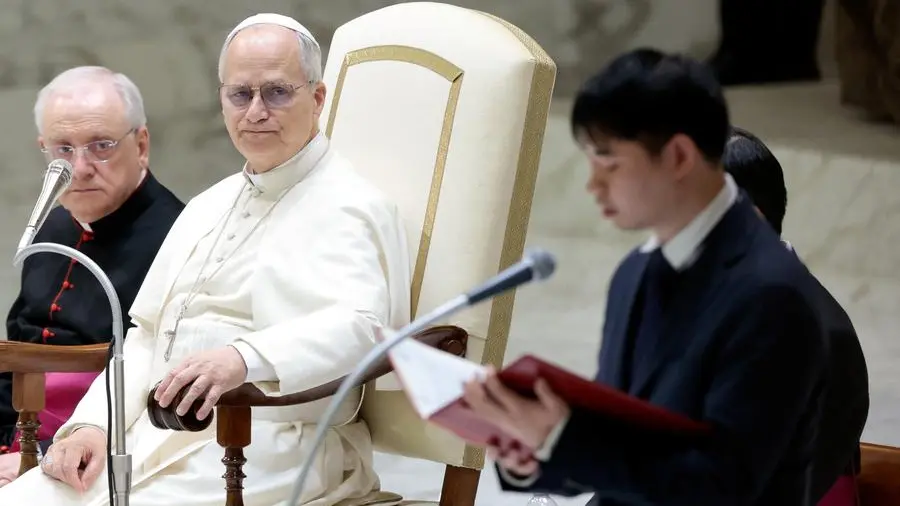 Papa Leone: «La guerra è tornata di moda, preghiamo per la pace»