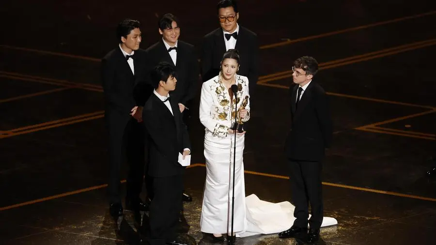 Il K-pop trionfa agli Oscar: perché questo genere piace così tanto ai giovani?