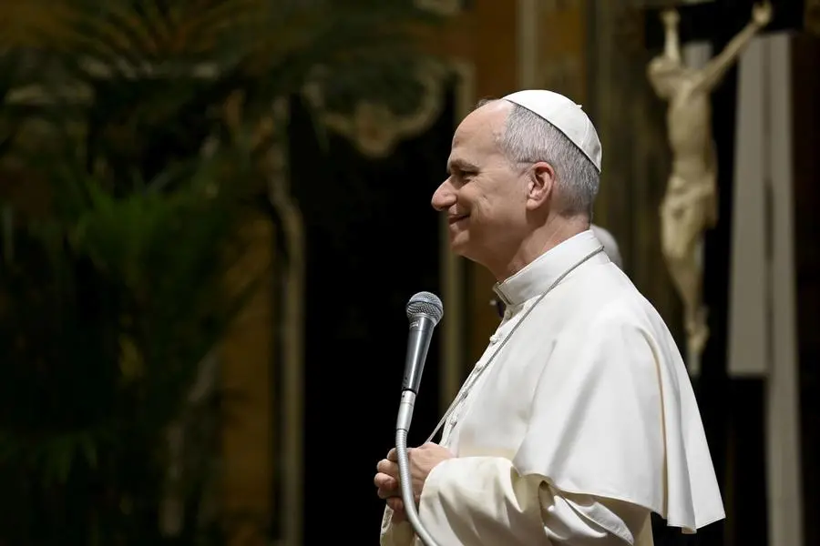 epa12789690 A handout picture provided by the Vatican Media shows Pope Leo