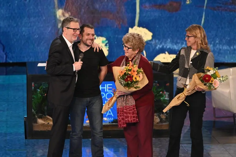 Alberto Trentini con la madre Armanda nello studio di Che tenpo che fa