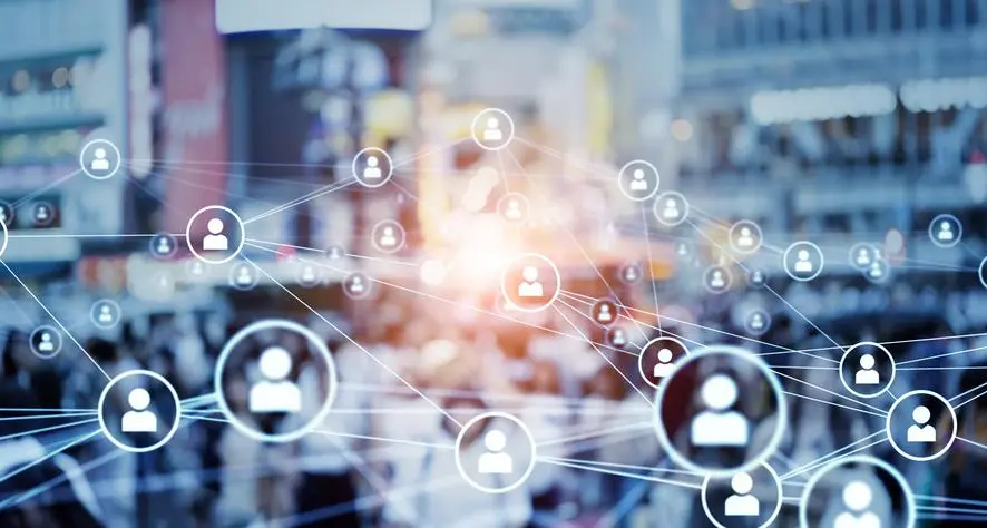 Sesso virtuale e relazioni vere: la sfida delle famiglie nell’epoca dell’Intelligenza artificiale