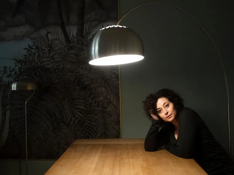 Ece Temelkuran: “Noi esuli e spaesati, maggioranza silenziosa della Terra”