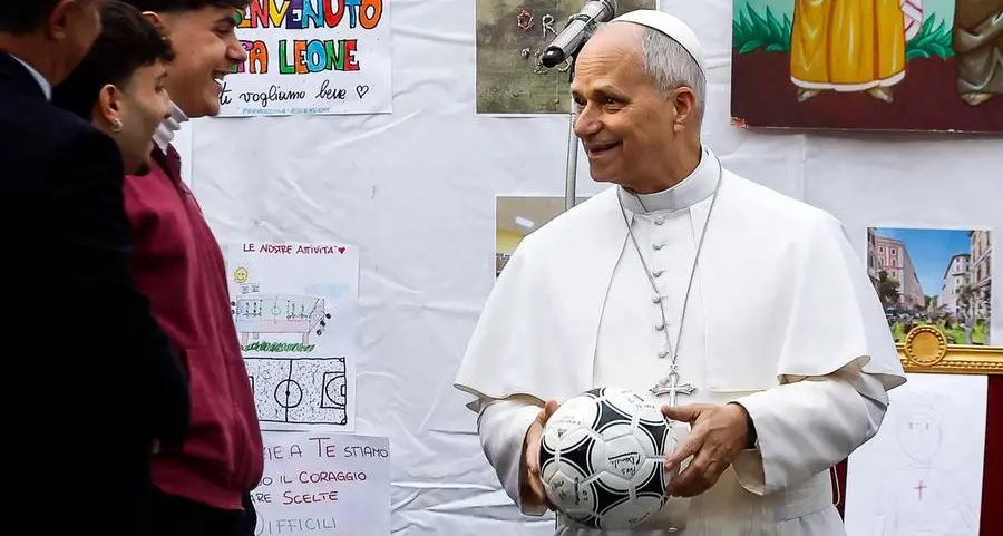 Il Papa al Quarticciolo: «Bisogna essere maestri del bene per i più piccoli»