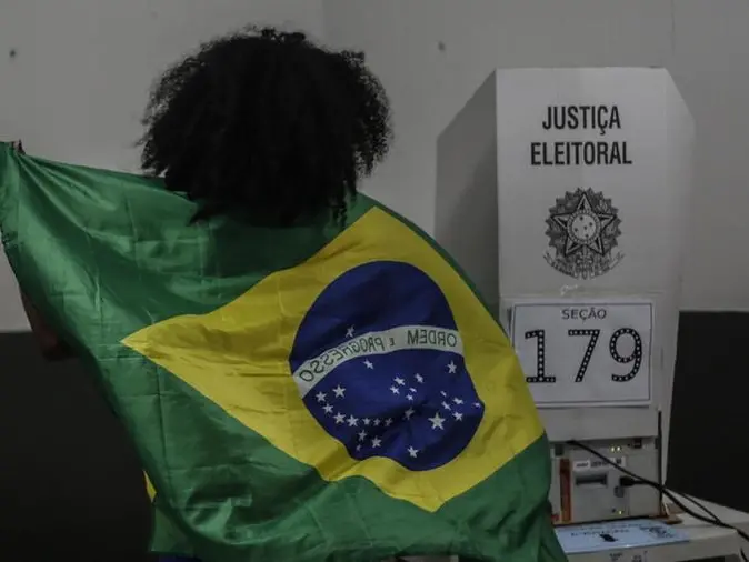 Brasile al voto: la sfida tra Lula e Bolsonaro Jr è (anche) per il futuro della democrazia verdeoro