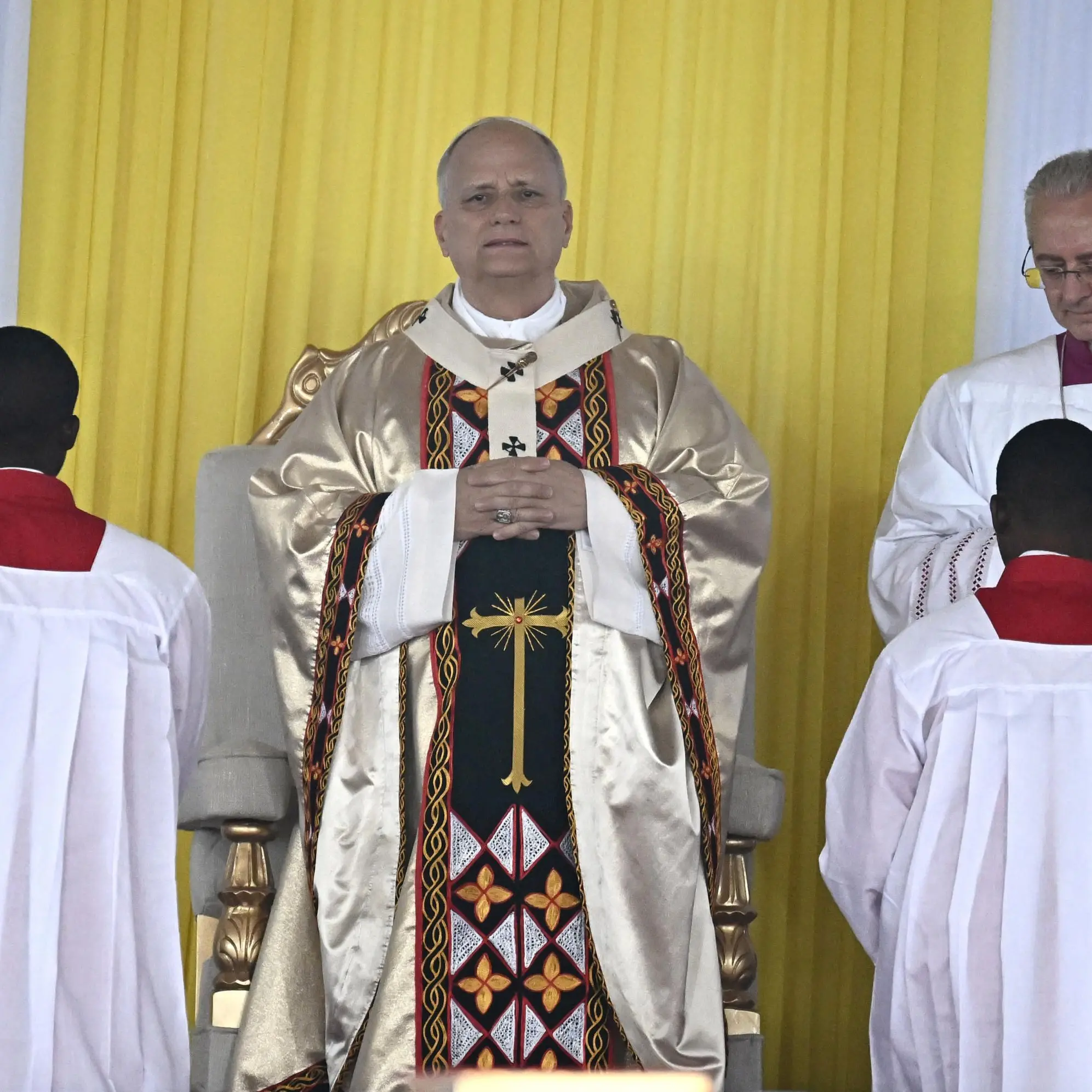 Diretta streaming, il Papa in Camerun celebra la Messa  a Douala