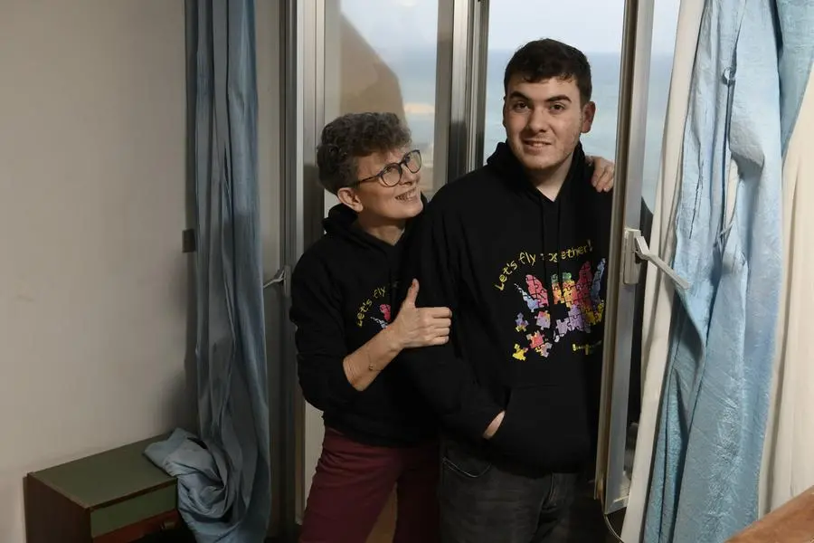 Mamma Agnese con il figlio Emanuele , GIOVANNI GALARDINI