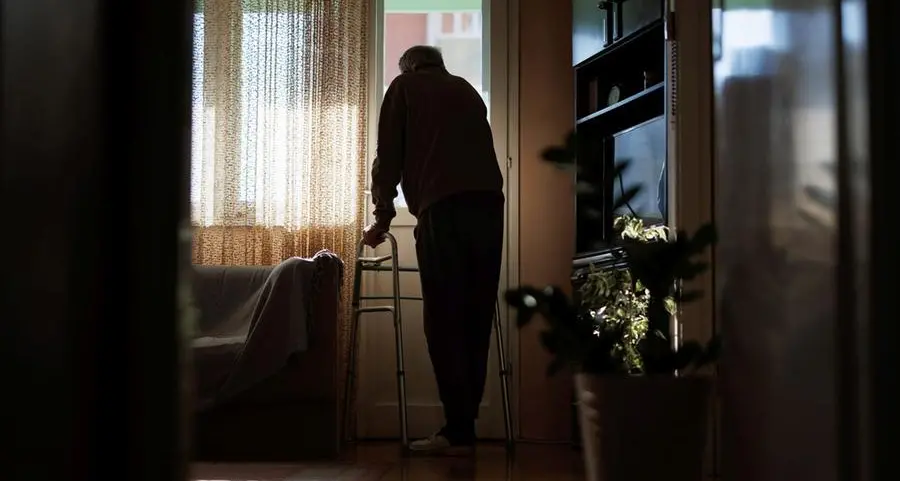 Anziani soli, il rischio è dentro casa ma la sicurezza resta un tabù