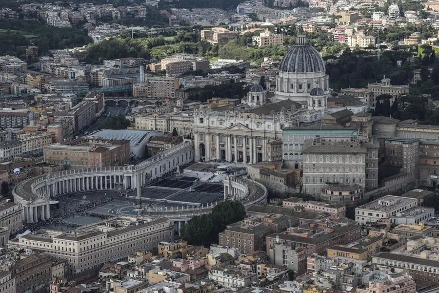 La Basilica di San Pietro vista dall'alto