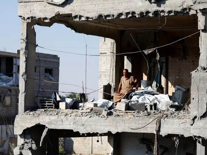 A Gaza il muro costruito da Israele avanza e rischia di diventare un confine permanente che divide in due la Striscia