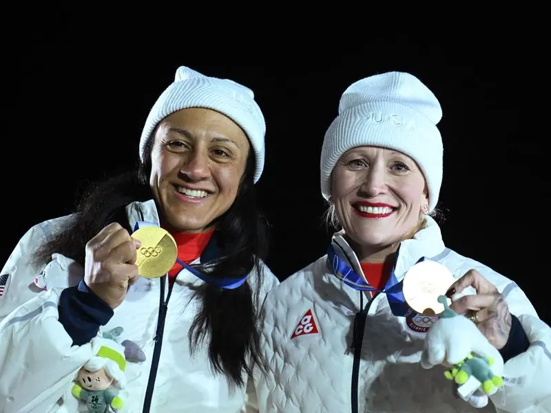 Il bob è uno sport per mamme? Anche, ma non solo: pure per teste coronate