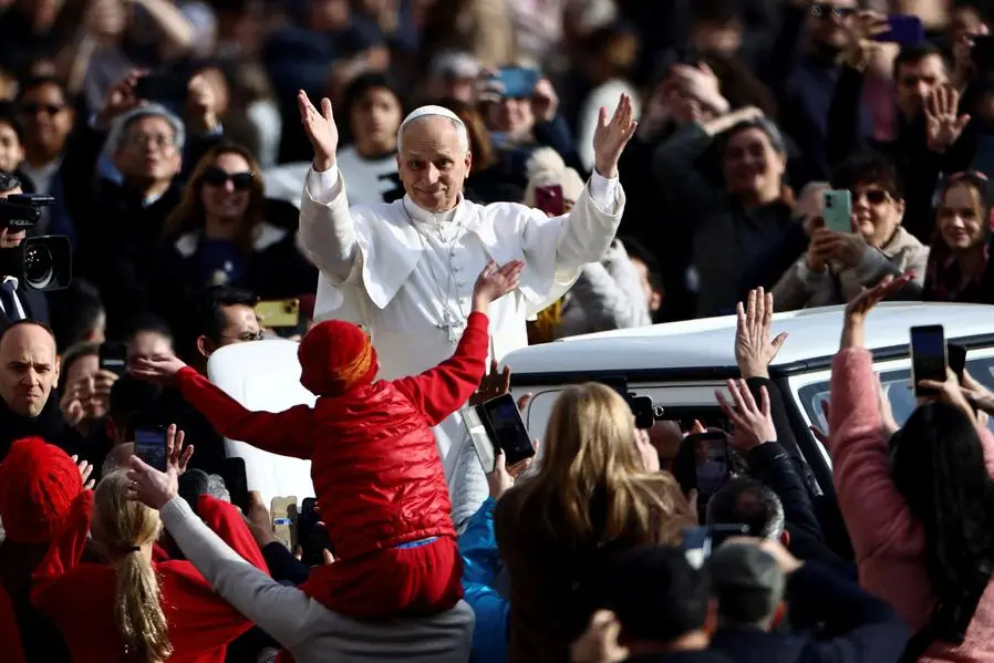 Papa Leone arriva in piazza per l\\'ultima udienza giubilare del sabato , REUTERS