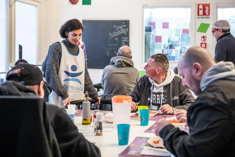 Fondazione Progetto Arca, da oltre trent\\'anni, \\u00E8 impegnata nell\\'assistenza a persone con dipendenze e in condizioni di marginalit\\u00E0