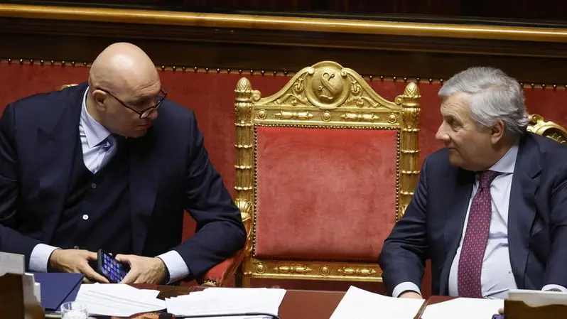 Crisi Iran, Tajani alla Camera: «L’Italia non è in guerra con nessuno»