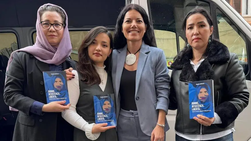«Vi racconto storie di donne che non si arrendono, dalle Madri costituenti alle afghane in esilio»