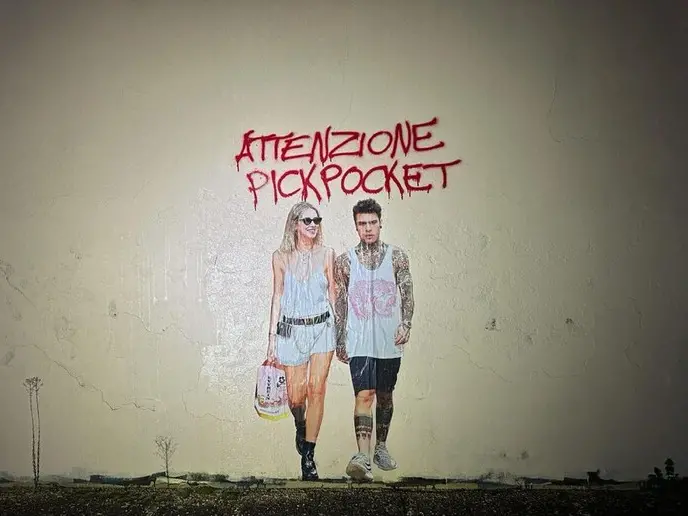\"Pickpocket!\": nel Paese di Beccaria, basta una parola per trasformare una folla in un plotone