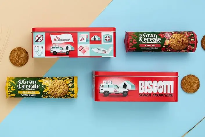 Le biscottiere in due versioni, contenenti una confezione di Grancereale di Barilla, che devolve l'intero ricavato a MSF.