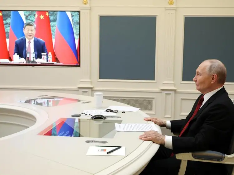 Putin verso Pechino: Russia e Cina «lavorano per la pace e la prosperità mondiale». E Mosca annuncia nuove esercitazioni nucleari
