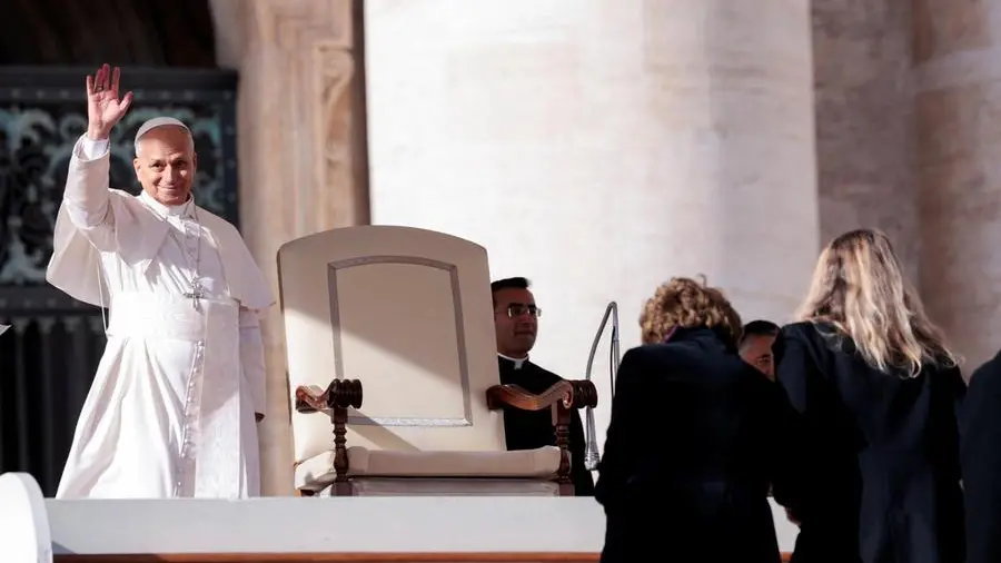 Il primo viaggio di Leone nel segno dell’unità