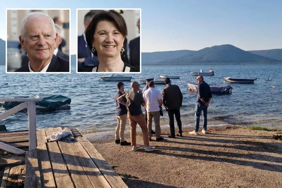Il lago di Vico, in provincia di Viterbo, durante le ricerche del marito della ministra della Famiglia Eugenia Roccella, Luigi Cavallari, ritratti nei riquadri. , ANSA
