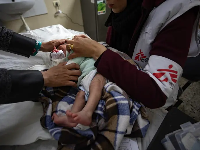 Gaza senza soccorso: quando Israele manda via le Ong e la catastrofe umanitaria si aggrava