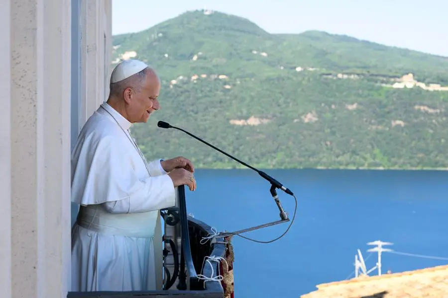 Papa Leone nel Palazzo apostolico di Castel Gandolfo che ha raggiunto domenica pomeriggio dal Vaticano per trascorrervi un periodo di riposo estivo fino al 27 luglio , ANSA
