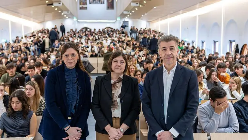 Generazione Z, amore o controllo? I dati sulla violenza nelle relazioni