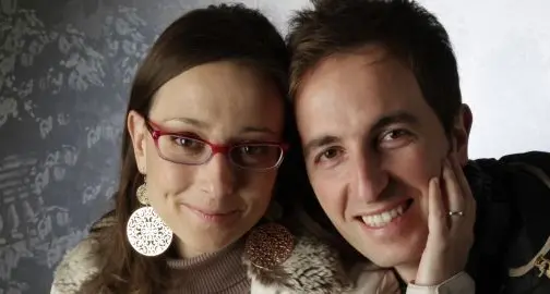 Stefano e Valentina: «Siamo quasi incompatibili e ci sposiamo»