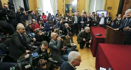 Beppe e l'utopia della democrazia diretta