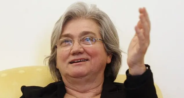 Bindi: combattere l'omertà della convenienza