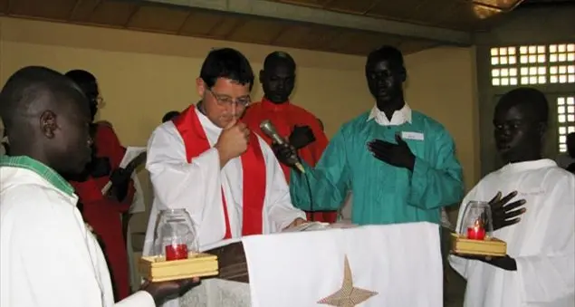 Don Bolzon: \"Nessuno sa dove siano prigionieri\"