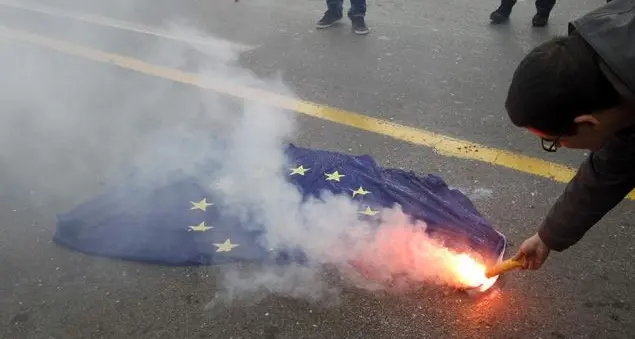 Euro, chi vuole uscirne e chi no in Europa