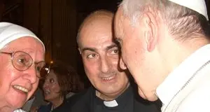 Il Papa visita il Centro Astalli a Roma