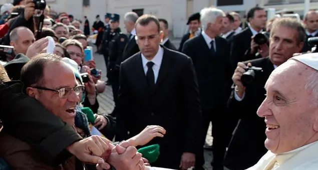 Papa Francesco in copertina su \"Rolling Stone\"