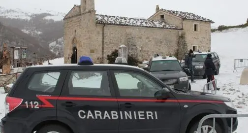 La reliquia di papa Wojtyla ritrovata a metà