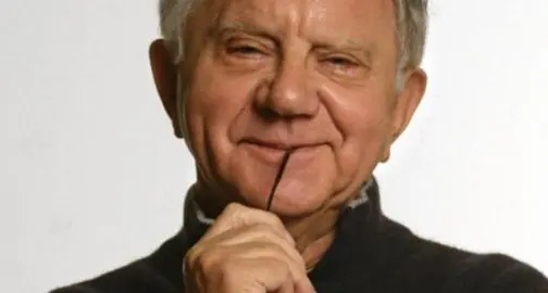 Lettera aperta di don Mazzi allo scrittore: «Bisogna puntare sull'educazione»