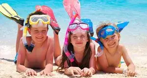 Abbronzarsi con i vestiti: vero o falso?