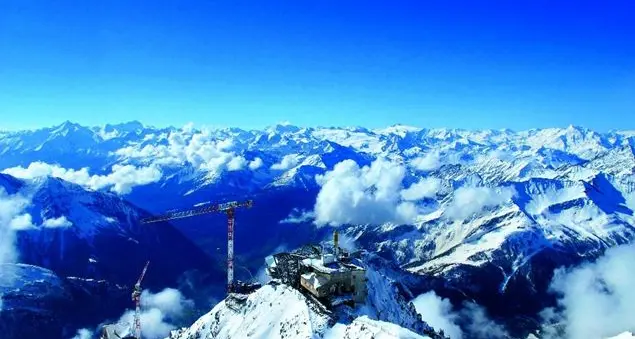 Un po' d'Africa nel cantiere più alto d'Europa