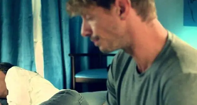 \"Doppia difesa\", spot sui maschi perbene