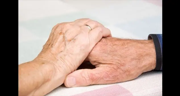 Roma, quei poliziotti con la fede (nuziale)...