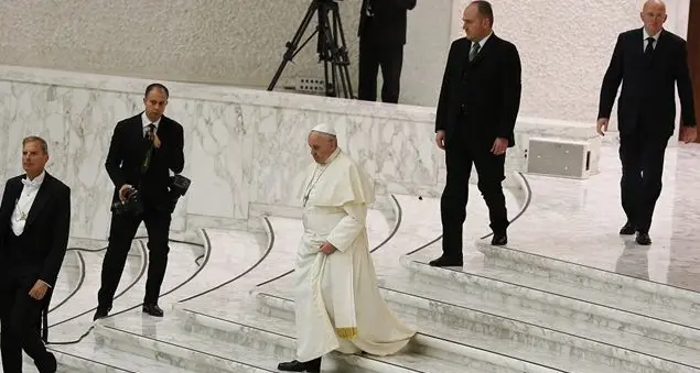 Il Papa ai Paolini: \"Nel vostro Dna la spinta verso le periferie\"