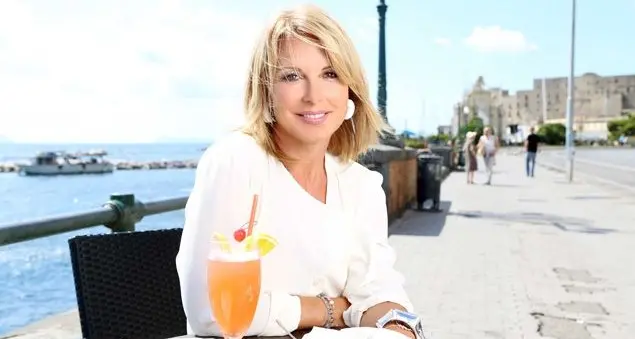 Monica Leofreddi: «Mi sono salvata per caso, adesso trovo la gioia nella mia meravigliosa famiglia»