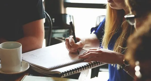 Scuola, per il giudizio finale non bastano i voti
