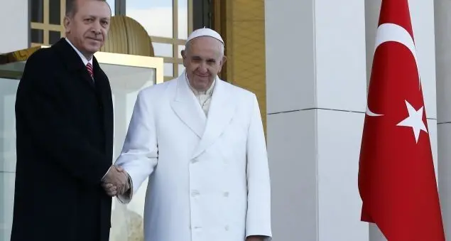 Francesco, quarto Papa in Turchia