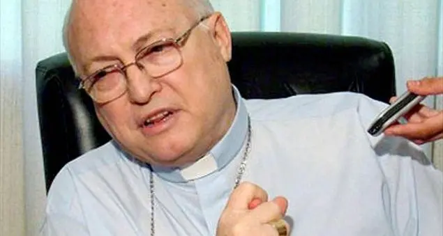 Papa rimuove vescovo del Paraguay