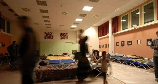 Stare nel mezzo, la filosofia di Casa della Carità