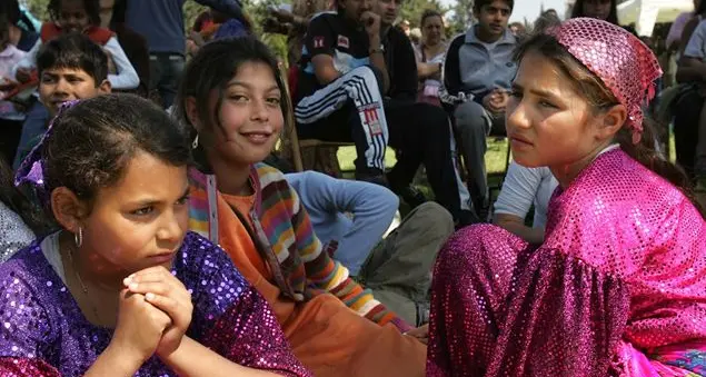 Due rom in classe. E le famiglie ritirano i figli dalla scuola