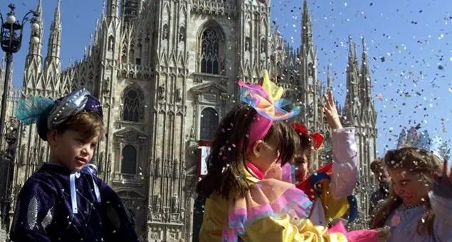 Perché Milano festeggia il carnevale più tardi? Rito Ambrosiano tra storia e leggenda